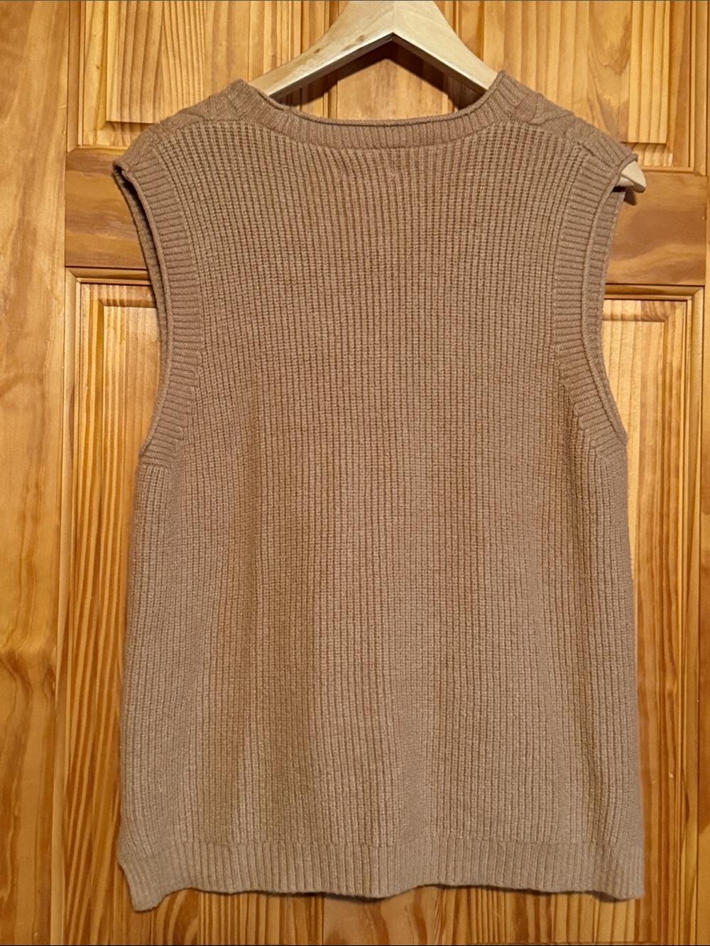 Cable Knit Button-Front Brown Sleeveless Vest - Picture 7 of 7
